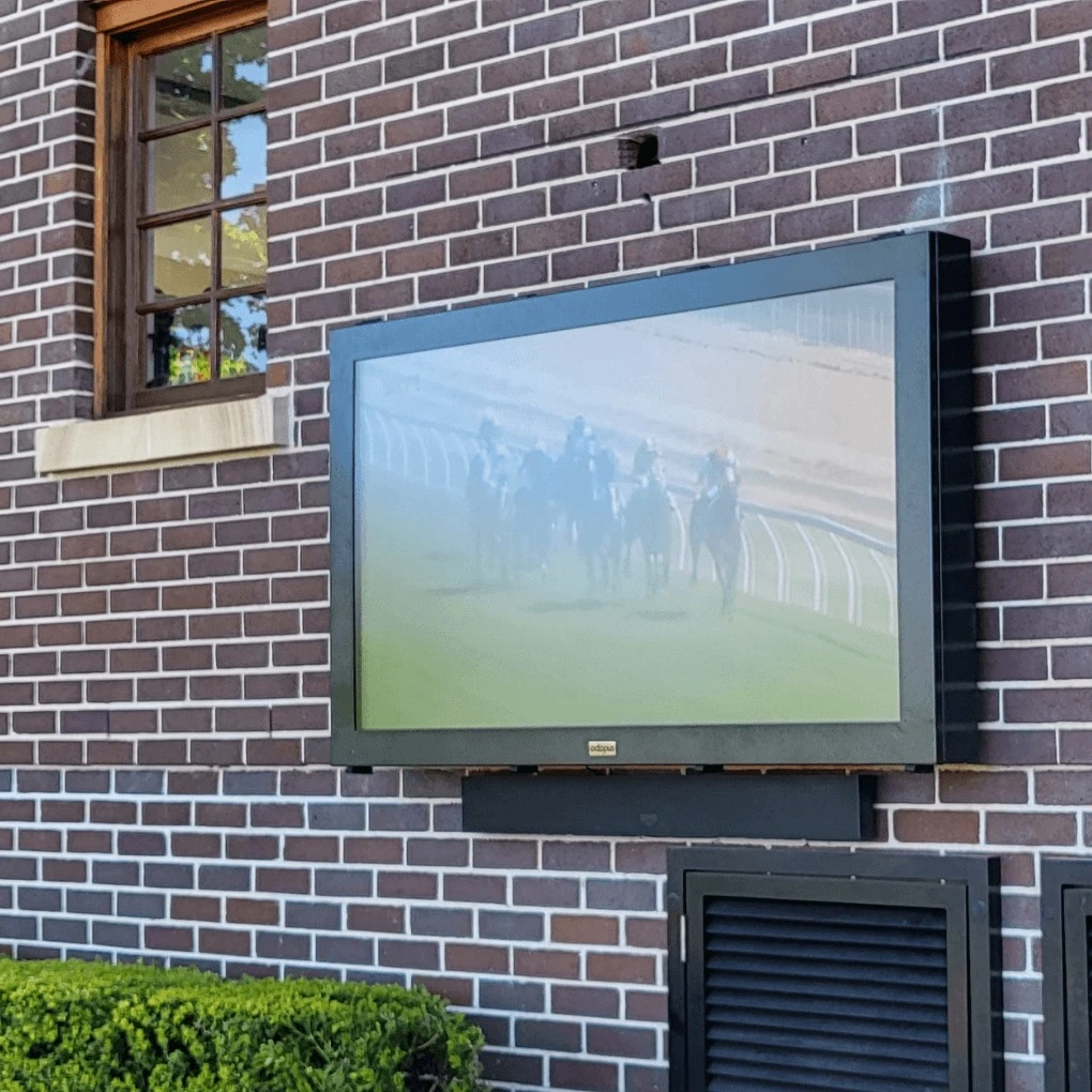 Outdoor tv enclosure